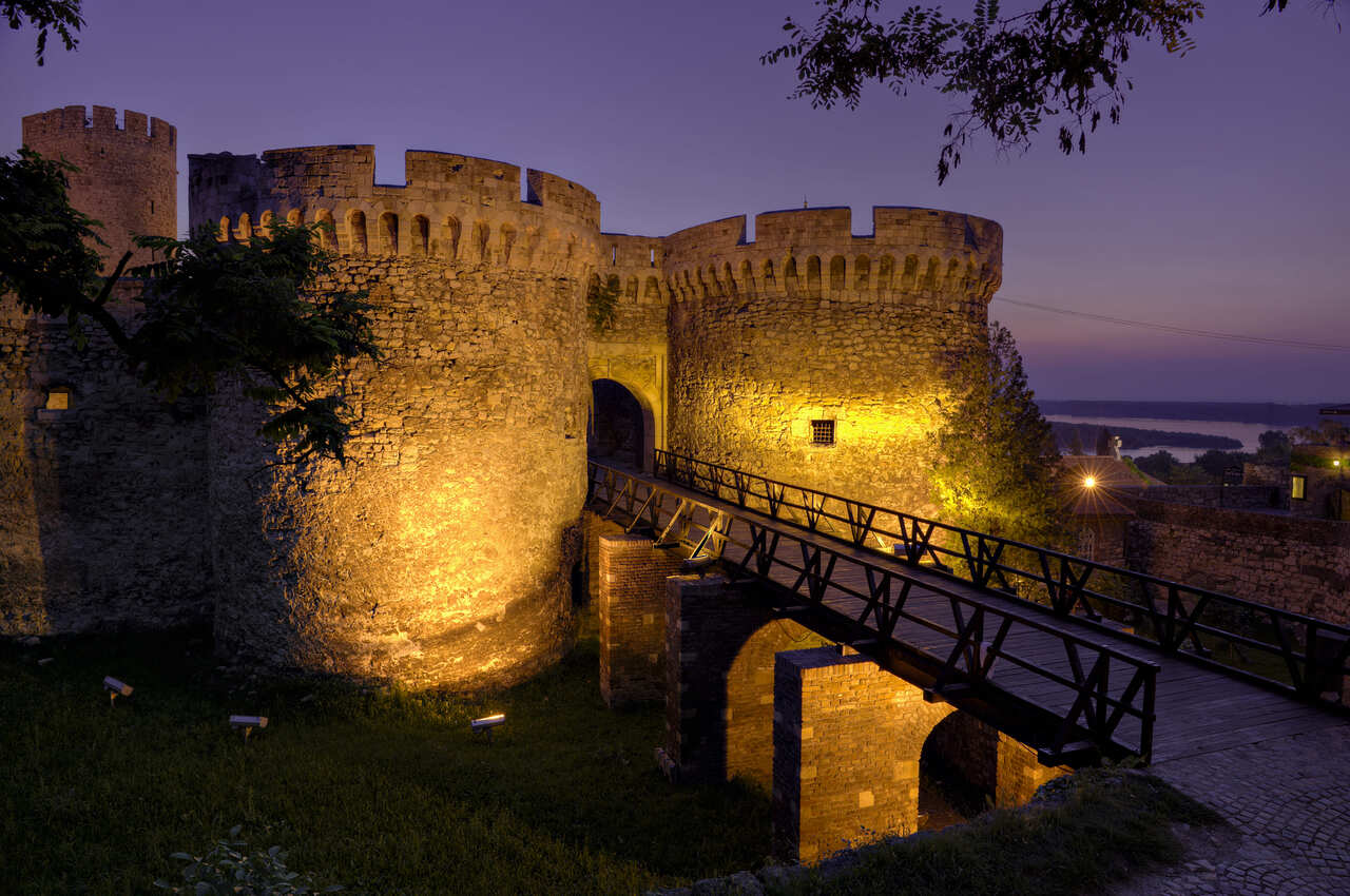 Belgrade Fortress - Zindan gate night - Belgrade Card